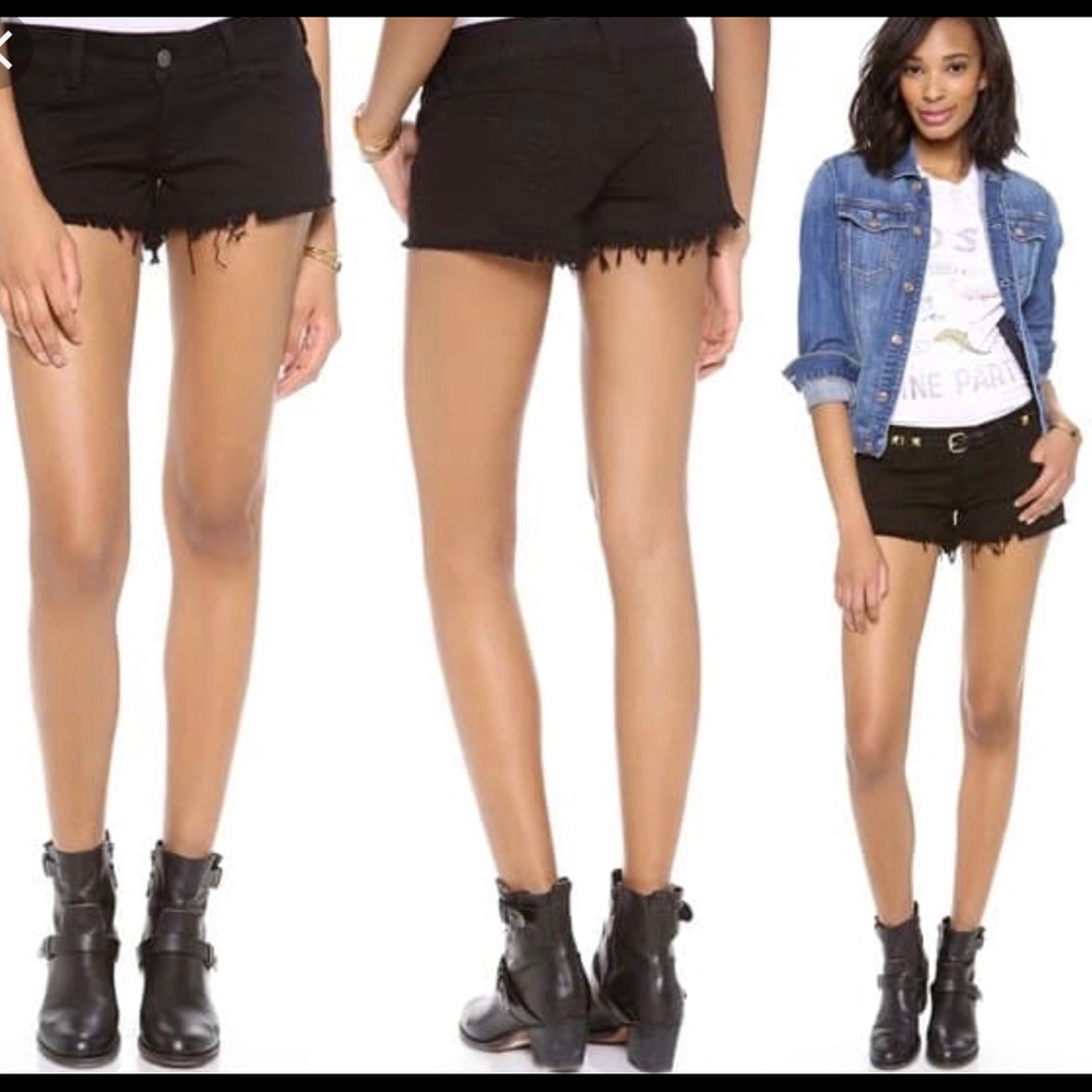 Black Siwy Jean shorts